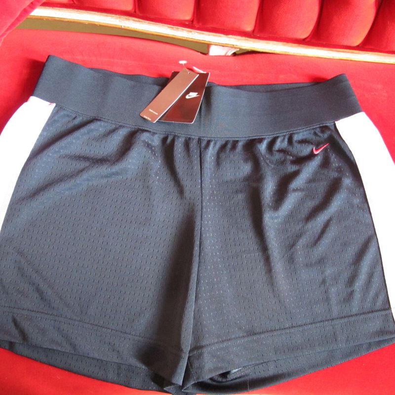 Nike cheap shorts large