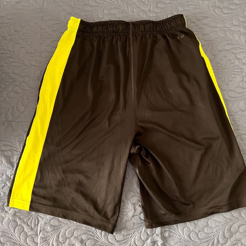 Black and store yellow nike shorts