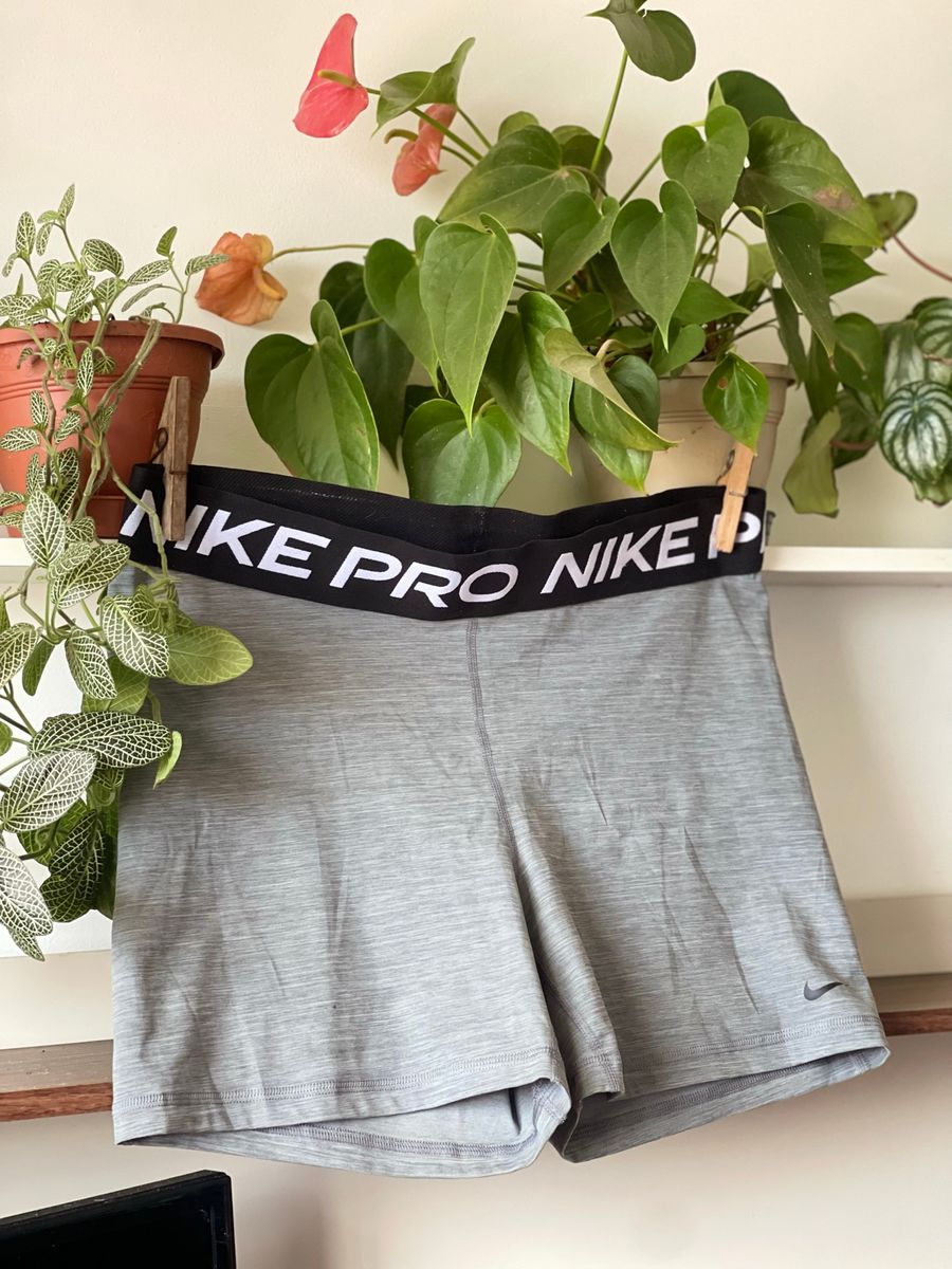 Shorts Nike Pro Dri-FIT Feminino