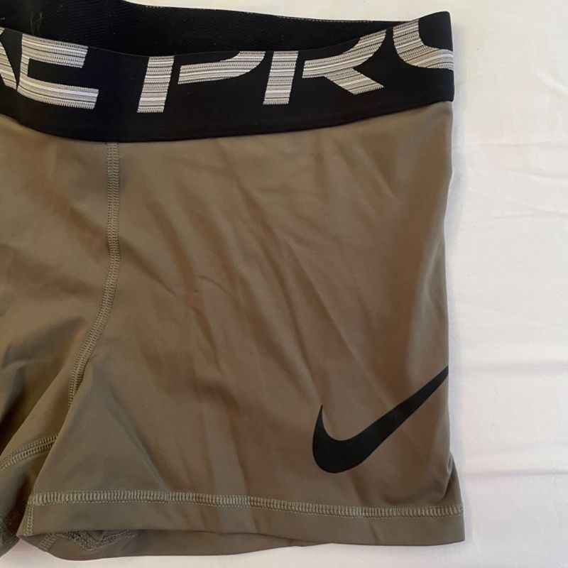 Shorts Nike Pro Verde Militar, Shorts Feminino Nike Nunca Usado 90063527