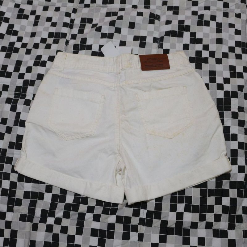 Shorts Sarja Cintura Alta Feminino Branco - Compre agora