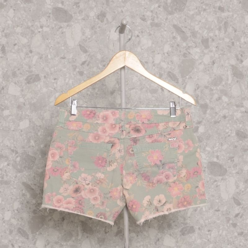 Short Hering Floral Verde - Compre Agora