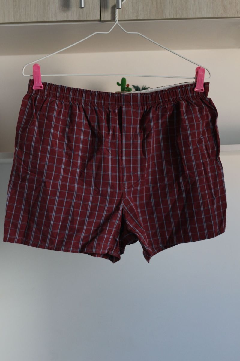 shorts xadrez vermelho - short gap