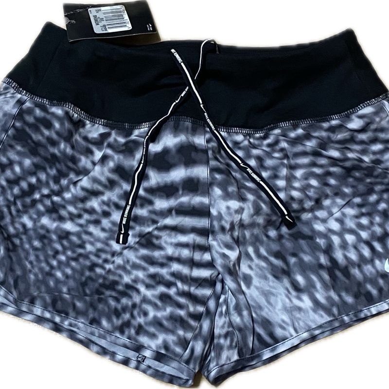 Nike store shorts xs