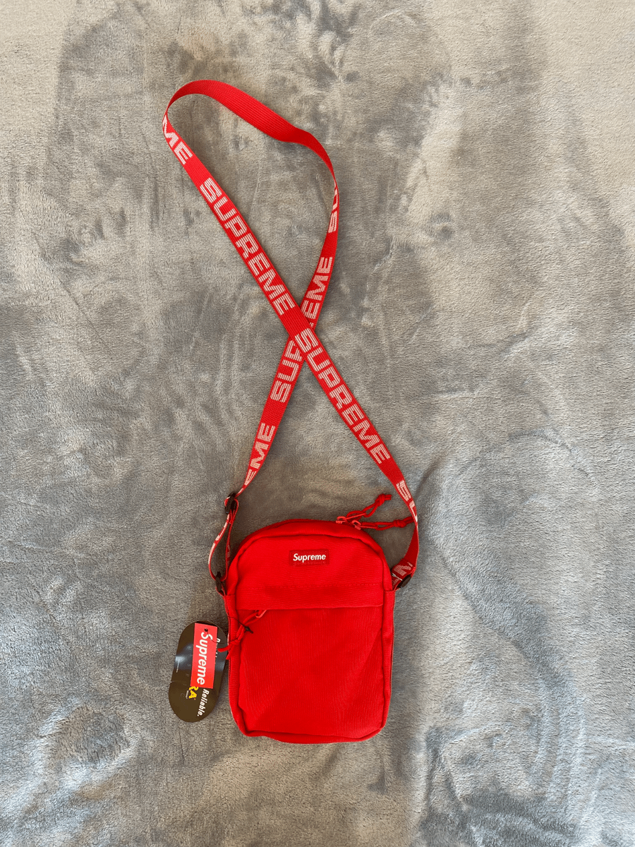Shoulder Bag Supreme (vermelha) Bolsa Masculina Supreme Nunca Usado