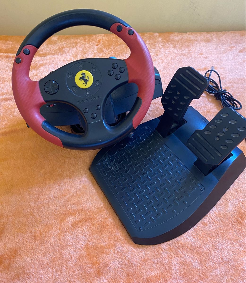 Simulador Thrustmaster Ferrari Racing Wheel Red Legend Edition ...