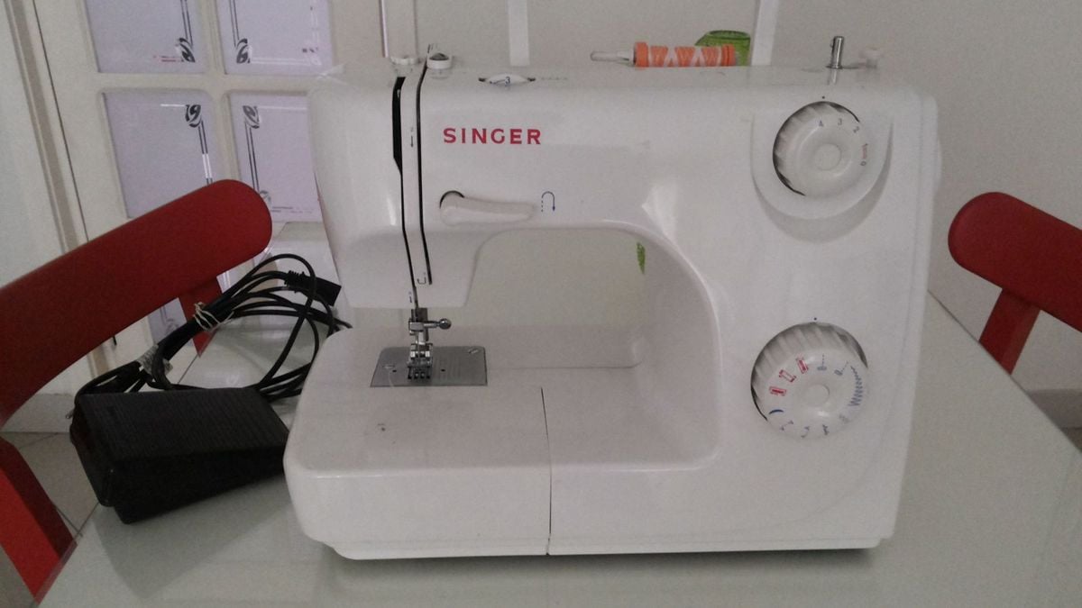 Singer Prelude 8280 Máquina de Costura Eletrodoméstico Singer Prelude