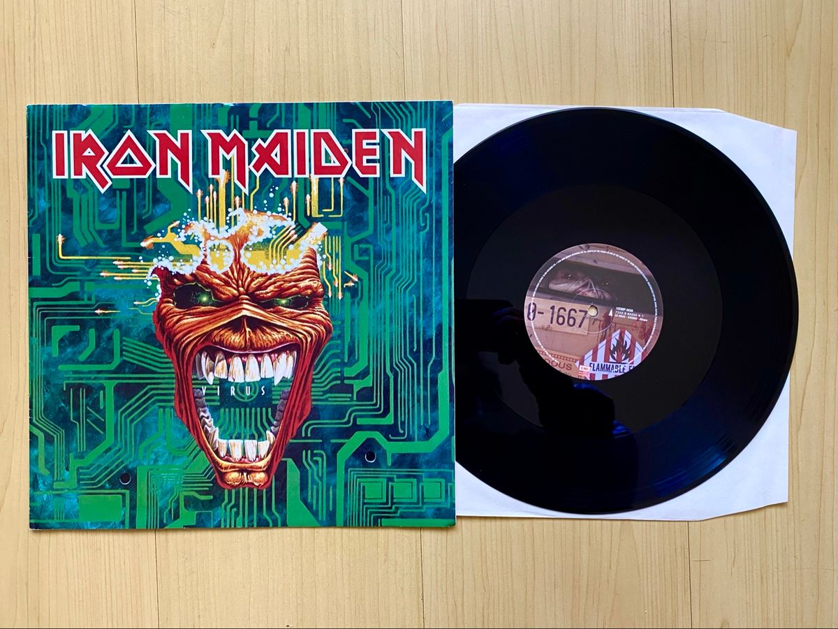 IRON MAIDEN / VIRUS (2CD BOX) 輸入盤 希少品 Single 12 Virus - Iron Maiden | Usado 127235260 | enjoei
