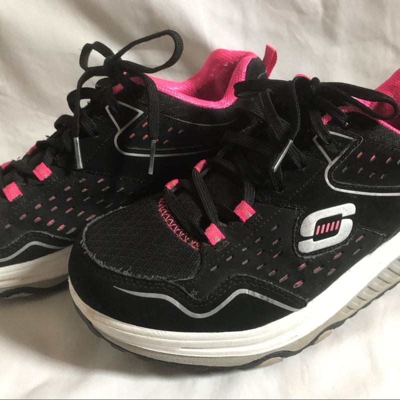 Tenis skechers feminino online shape ups