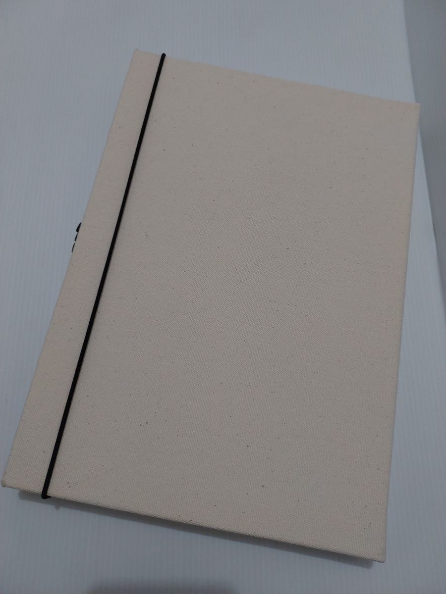 Sketchbook Artesanal A4, Capa Dura Algodão Cru Lona 10e, Sulfite 90g