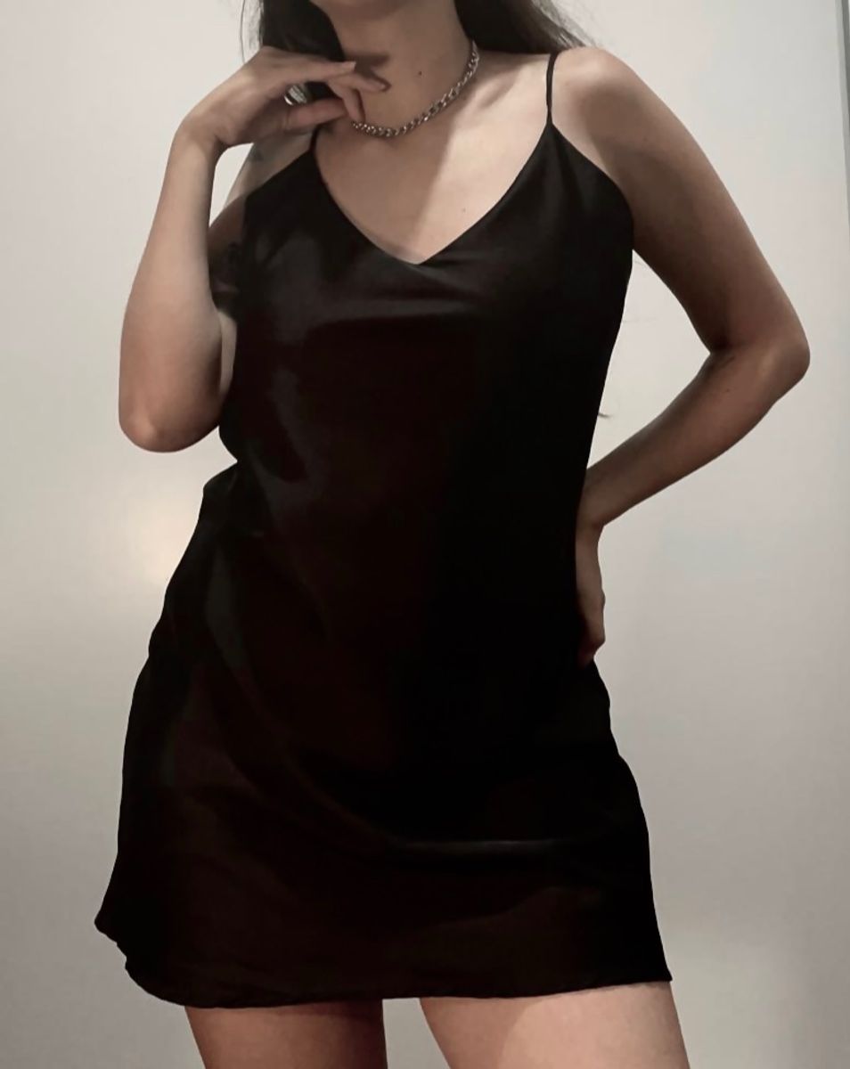 Vestido Slip Dress Curto Sexy e Elegante Preto