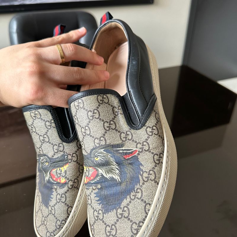 Gucci wolf best sale slip on