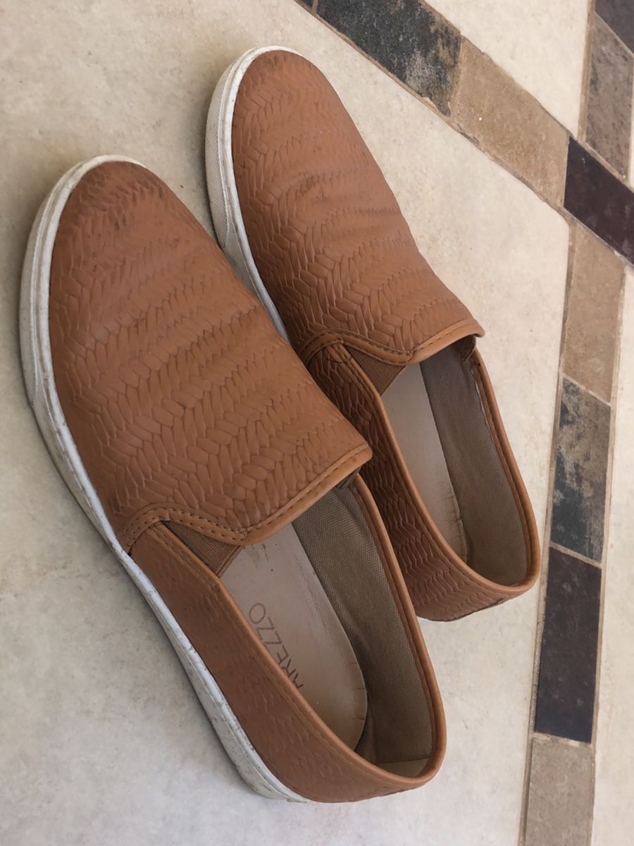 slip on feminino arezzo