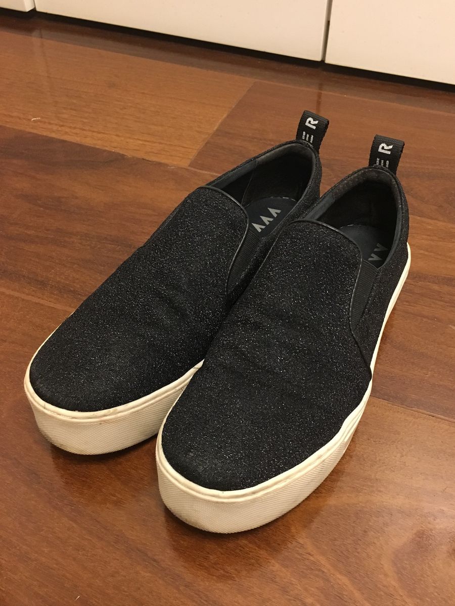 tenis fiever slip on