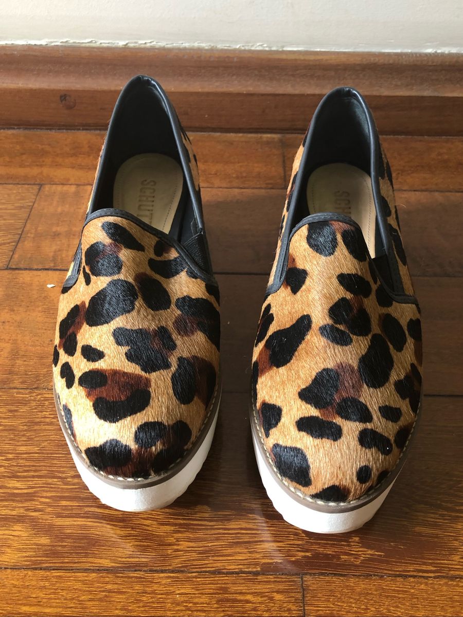 tenis slip on onça schutz