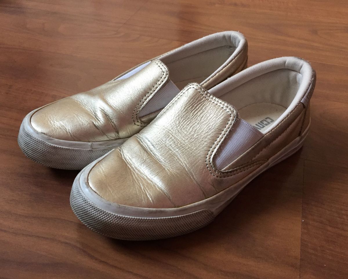 converse slip on couro