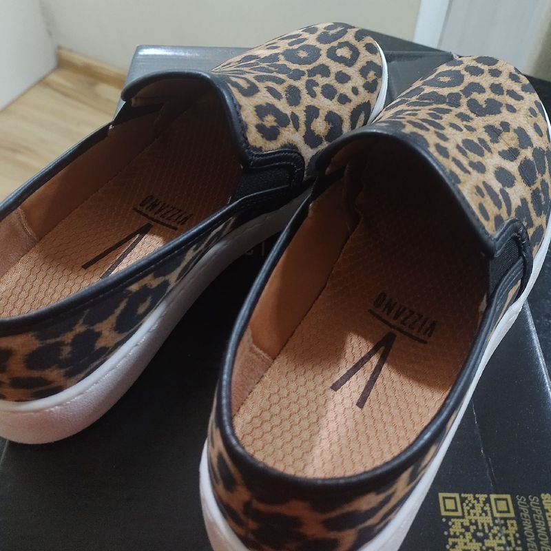 Slip on vizzano store onça