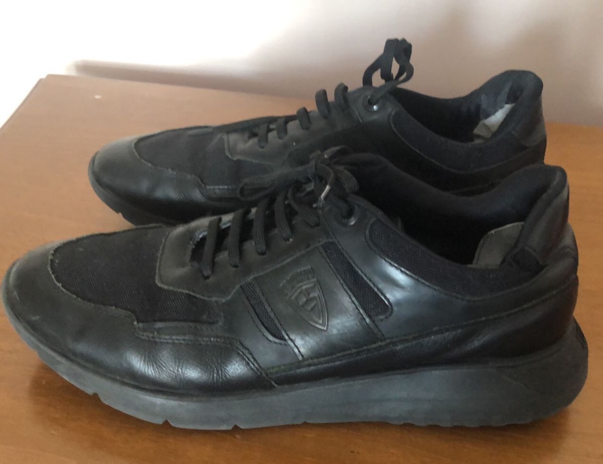 sneaker preto masculino