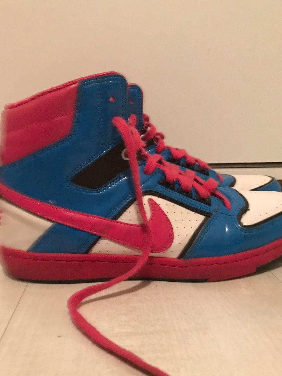 basqueteira nike branca