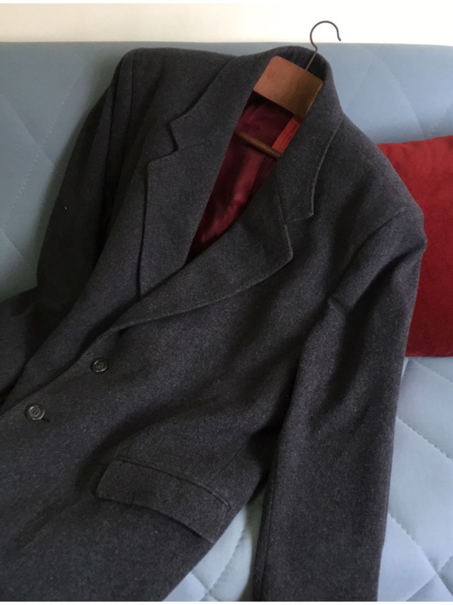 sobretudo masculino vinho