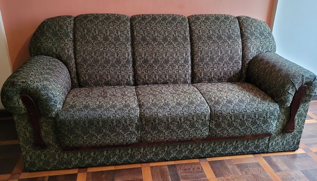 Sofá 3 Lugares 100 Reais Sofá Usado 68714009 enjoei