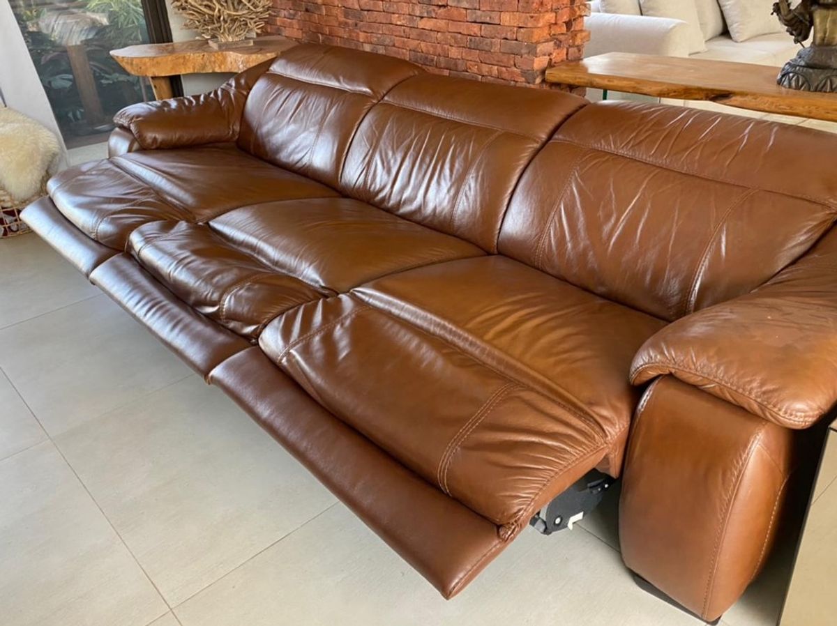 Sofá de Couro Natuzzi Retrátil Elétrico Sofá Natuzzi Usado 74577477