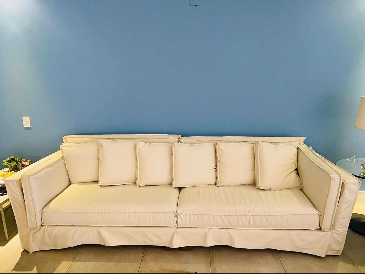 Sofá em Sarja Maria Pia Casa Sofá Maria Pia Casa Usado 85210938 enjoei