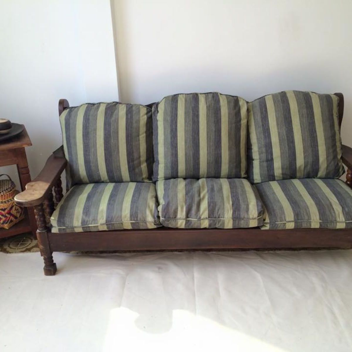 Sofá Madeira Maciça Sofá Usado 16066045 enjoei