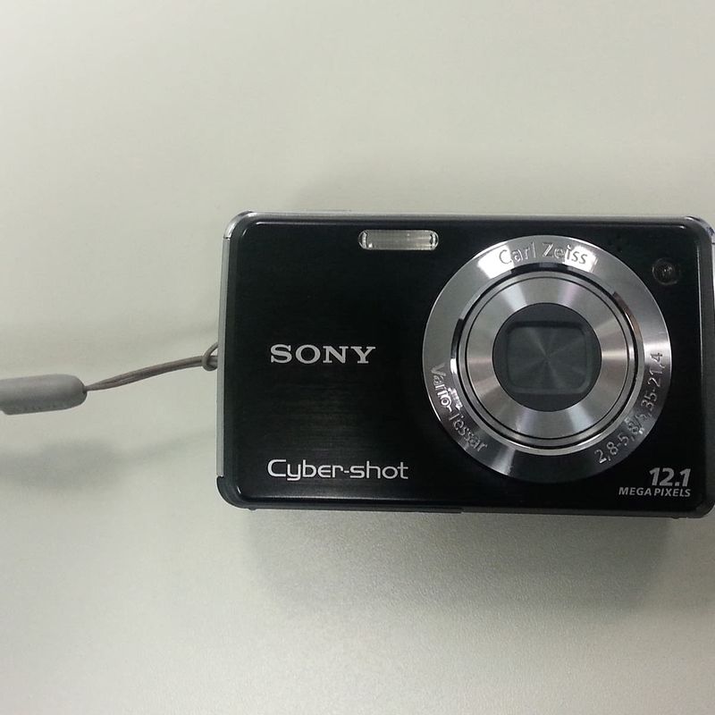 Sony Cyber-Shot Dsc-W220 12.1 Mega Pixels | Máquina Sony Cyber-Shot Dsc-W220 12.1 Mega Pixels | Máquina