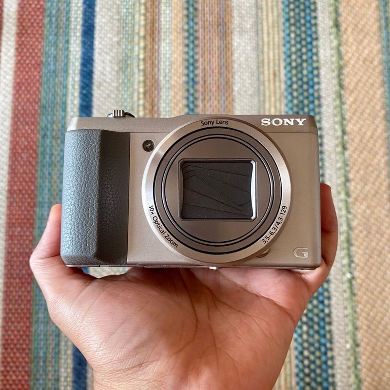 ジャンク品！SONY Cyber-shot HX50V SONY Cyber-shot DSC-HX50V B ブラックの出品 | ONE SCENE（ワンシーン）