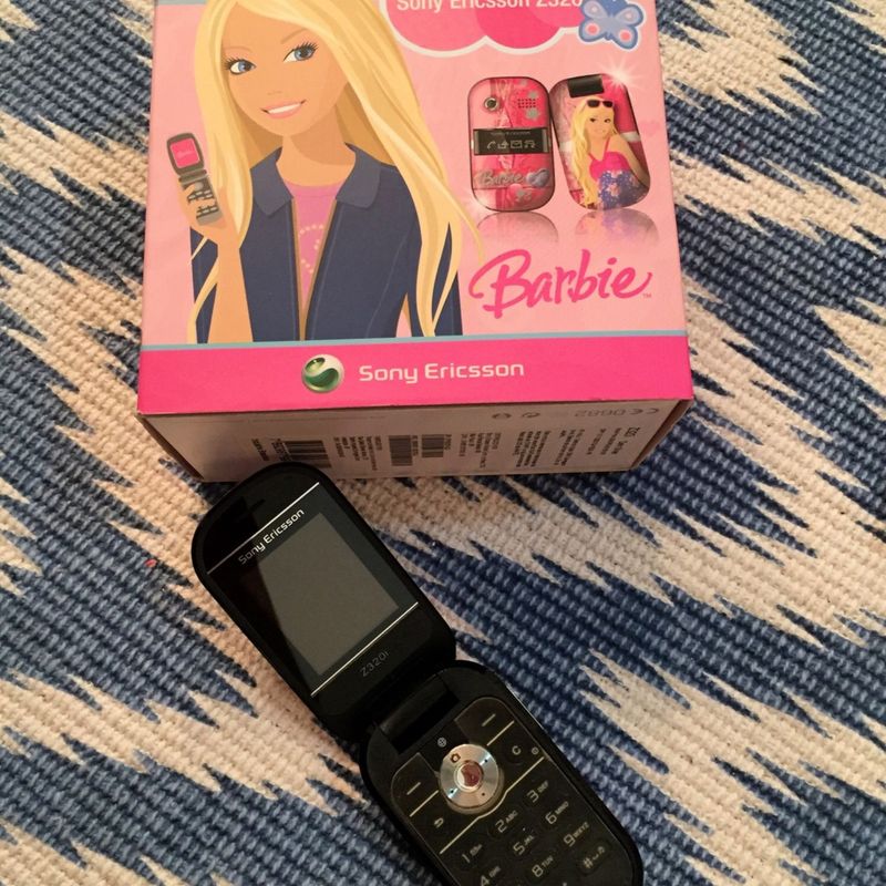 Sony Ericsson Z320 Barbie Celular Sony Ericsson Usado 15391804 enjoei