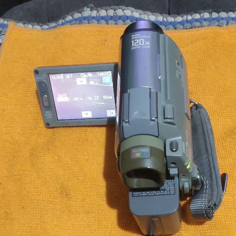 Sony Handcam Mini Dv Dcr-Hc40 Ntsc | Sony Usado 104239718 | enjoei