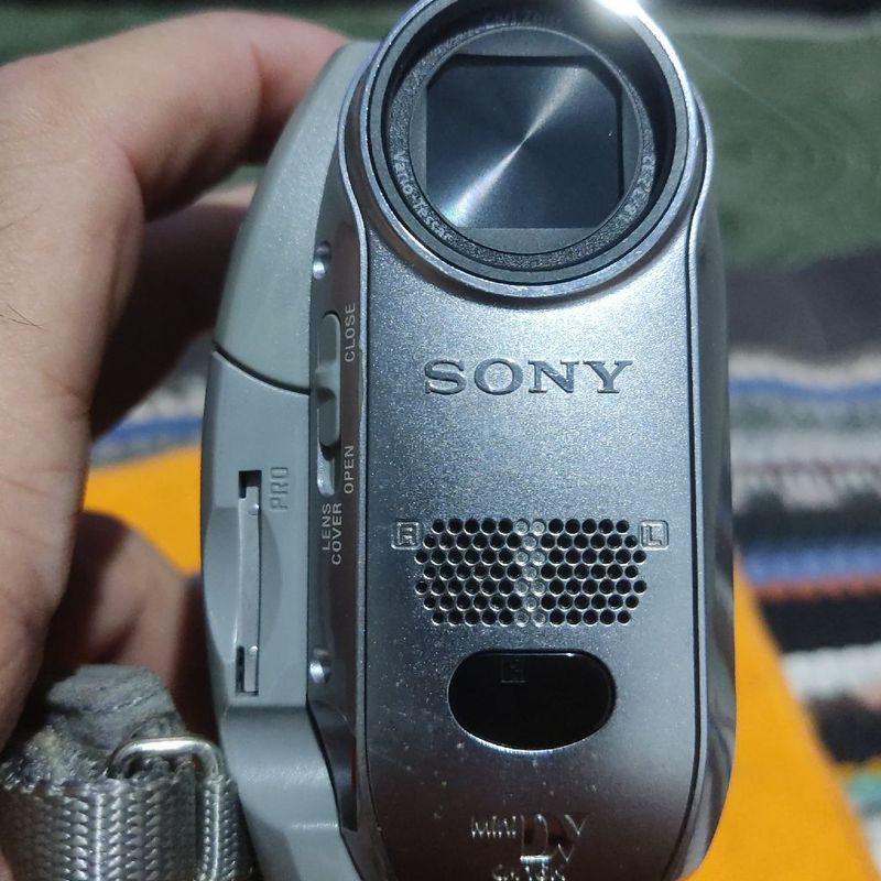 Sony Handcam Mini Dv Dcr-Hc40 Ntsc | Sony Usado 104239718 | enjoei