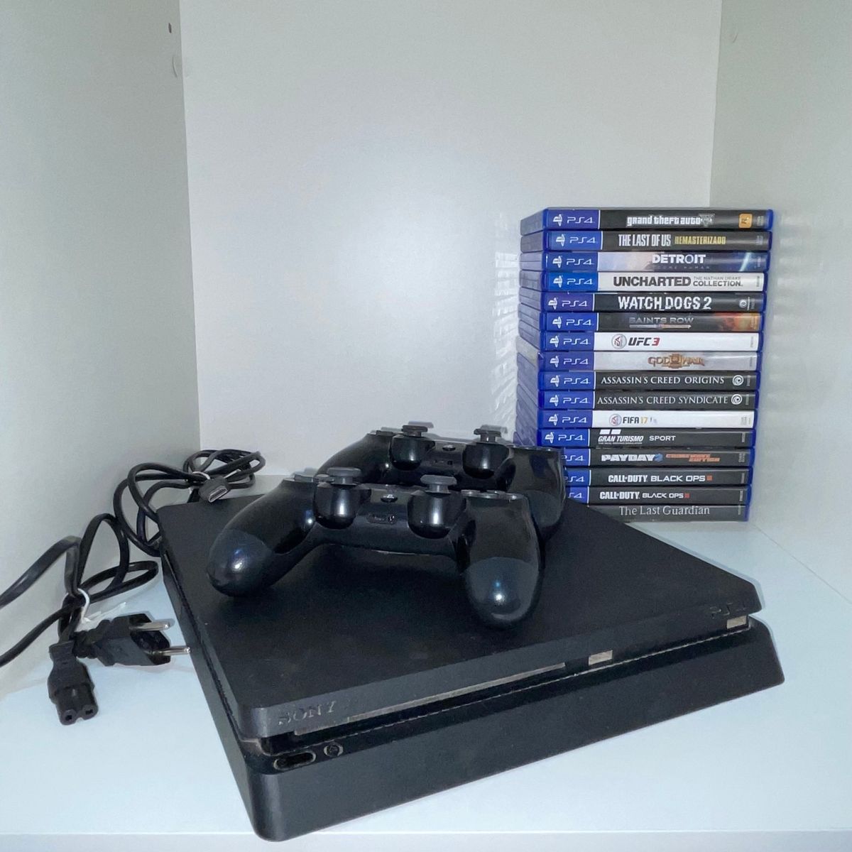 Ps4 Slim 500gb Usado + 2 Jogos Físicos Garantia E Nf