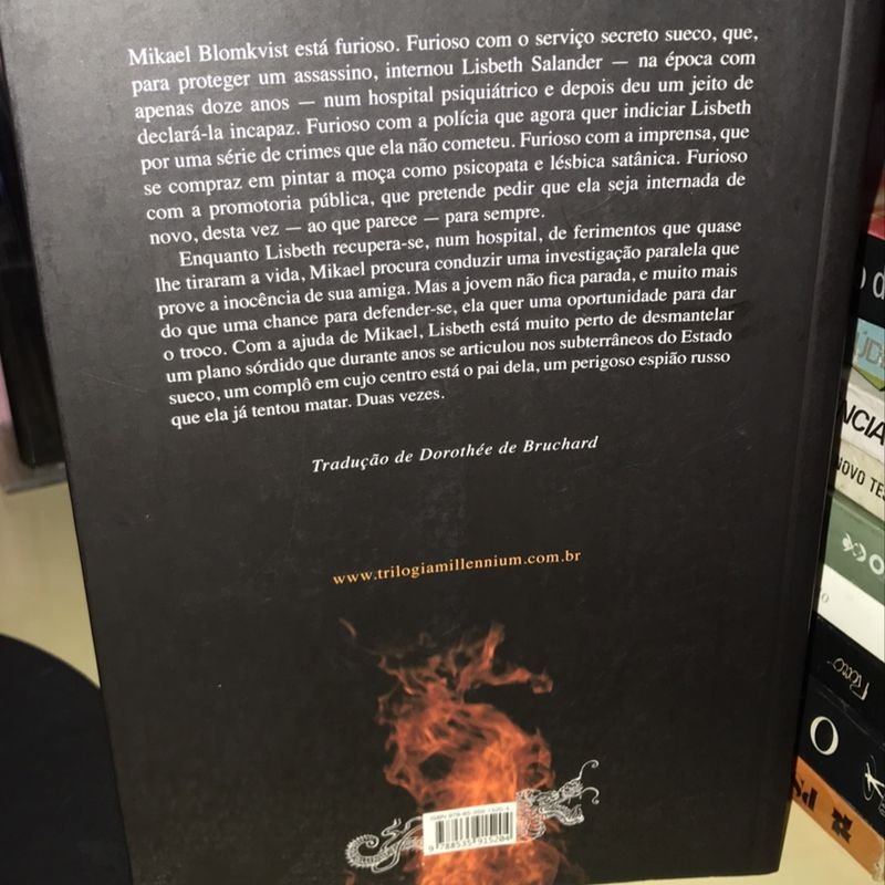 A RAINHA DO CASTELO DE AR - portuguese by Stieg Larsson