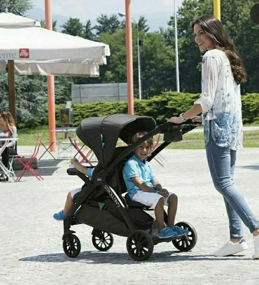 Strollin2 É O Carrinho Ideal para Transportar Duas Crianças de ...