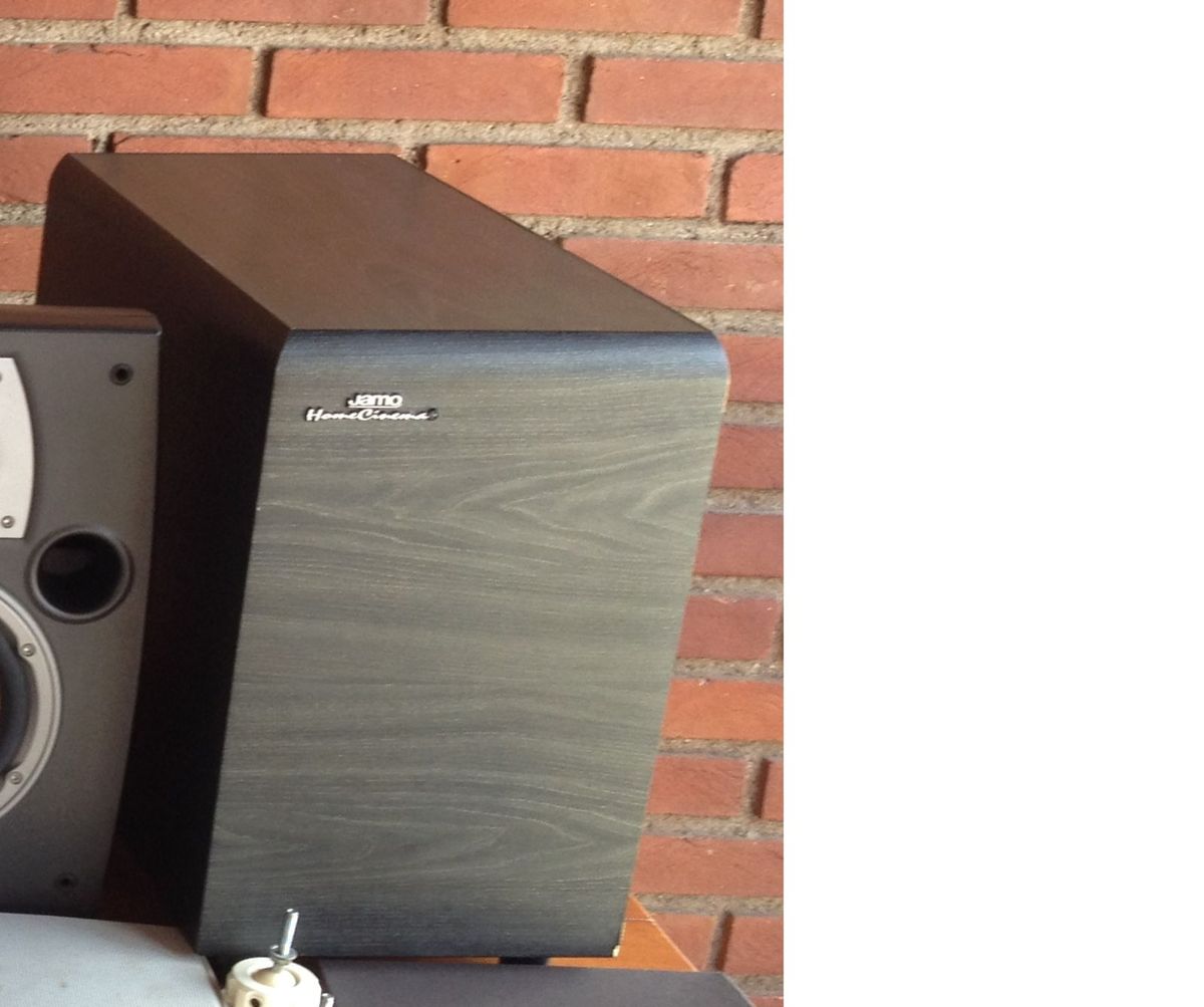 Subwoofer Home Cinema Jamo Modelo Sw 1008 Item de Música Jamo Usado