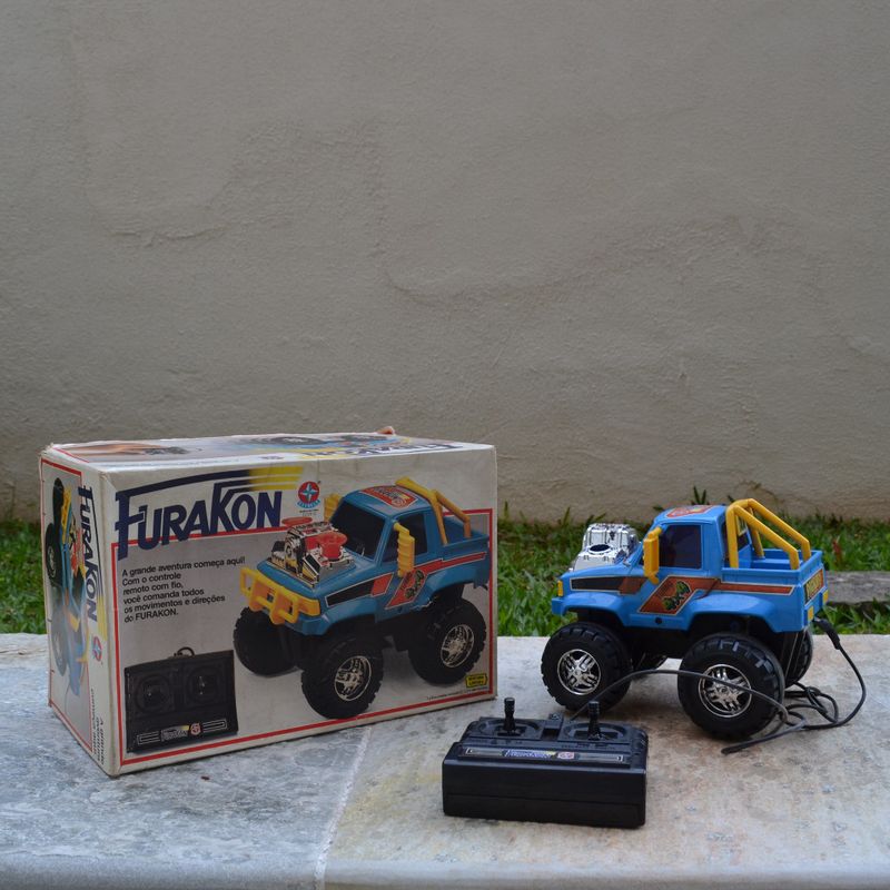 Brinquedo Antigo Carro Controle Remoto Furakon Da Estrela