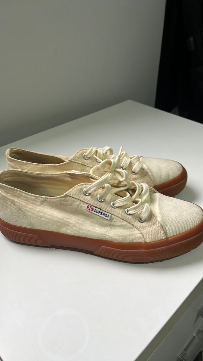 Superga creme cheap