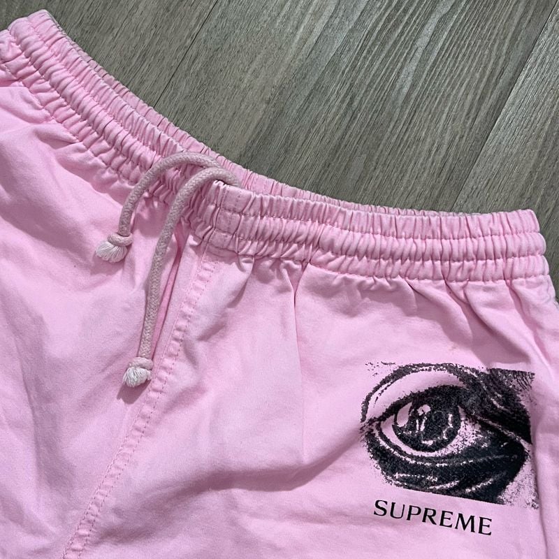 Supreme Mc Escher Shorts Rosa Ss17 | Supreme Usado 75292999 | enjoei