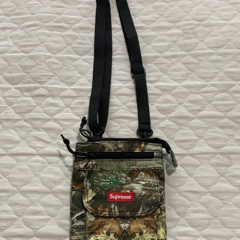 Supreme Shoulder Bag (FW19) Real Tree Camo