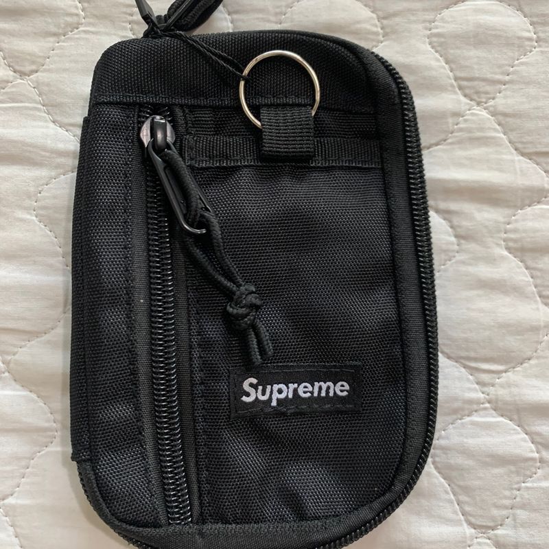 Supreme Small Zip Pouch Black | Bolsa Masculina Supreme Nunca 