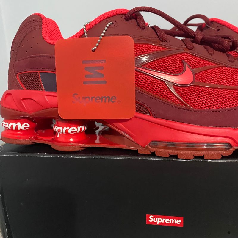 Vapor max hot sale supreme