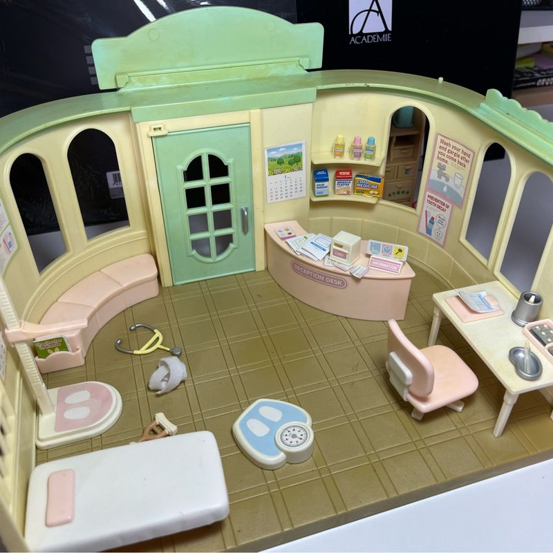 Clinica sales sylvanian families