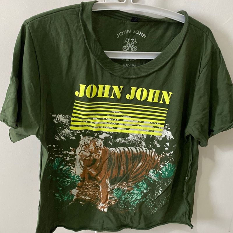 Camisa John John Destroyed  Blusa Feminina John John Usado