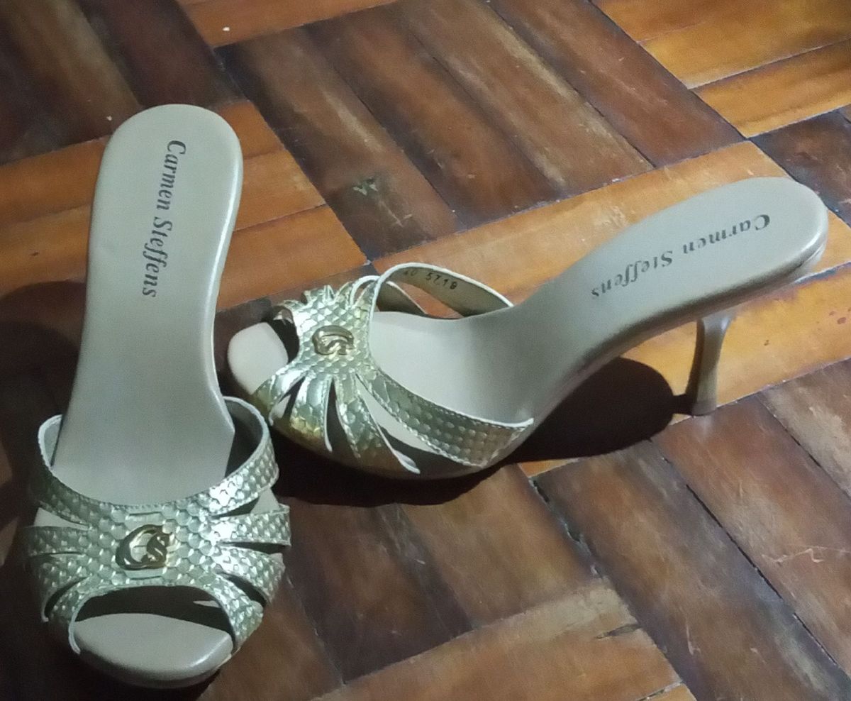sandalia salto fino carmen steffens