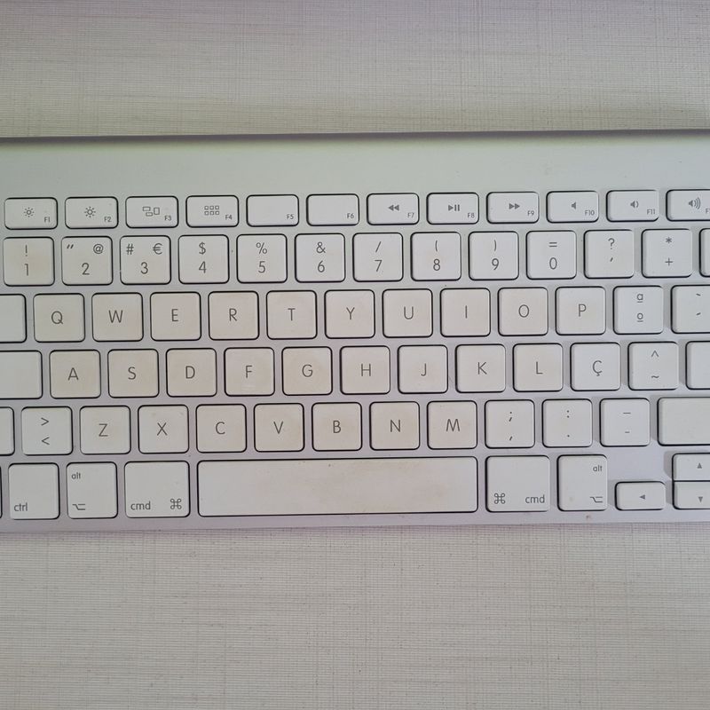 Teclado apple online a1314