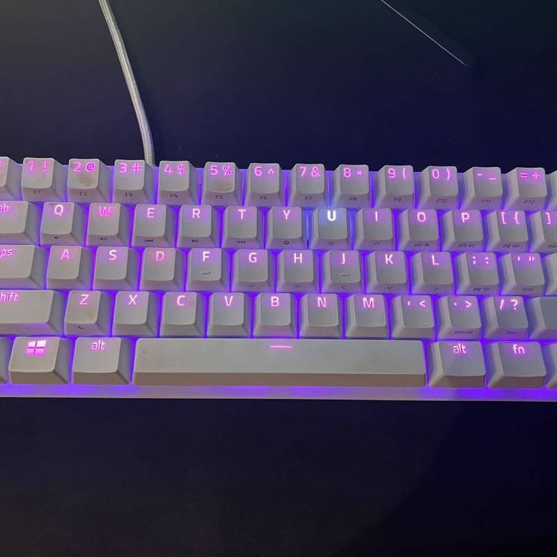 TECLADO RAZER HUNTSMAN MINI, OPTOMECANICO, SW- PURPLE, RGB