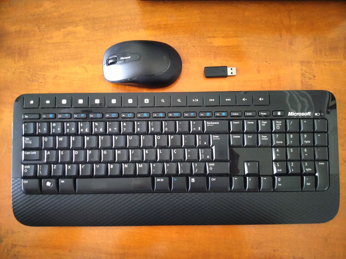 Teclado Mouse Wireless Microsoft Keyboard Teclado P Computador Microsoft Usado