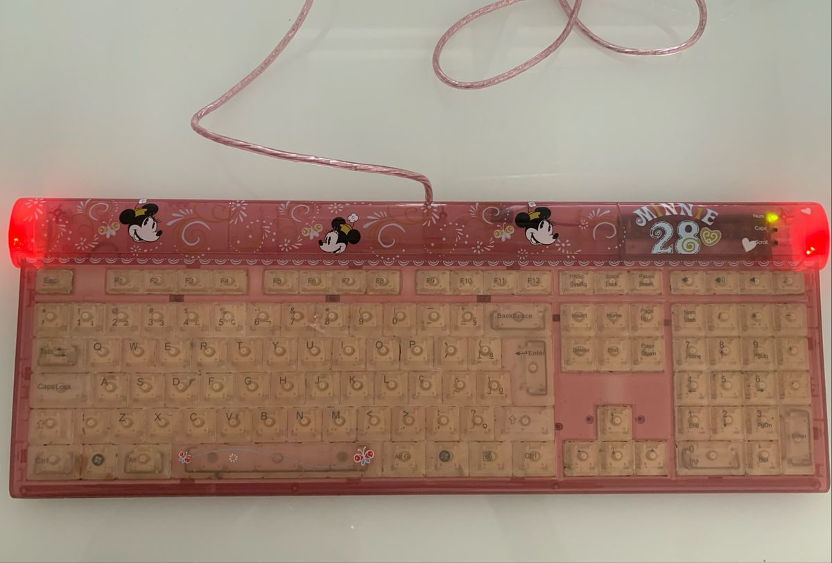 Teclado Rosa para Computador Minnie Iluminado | Produto Feminino Disney ...